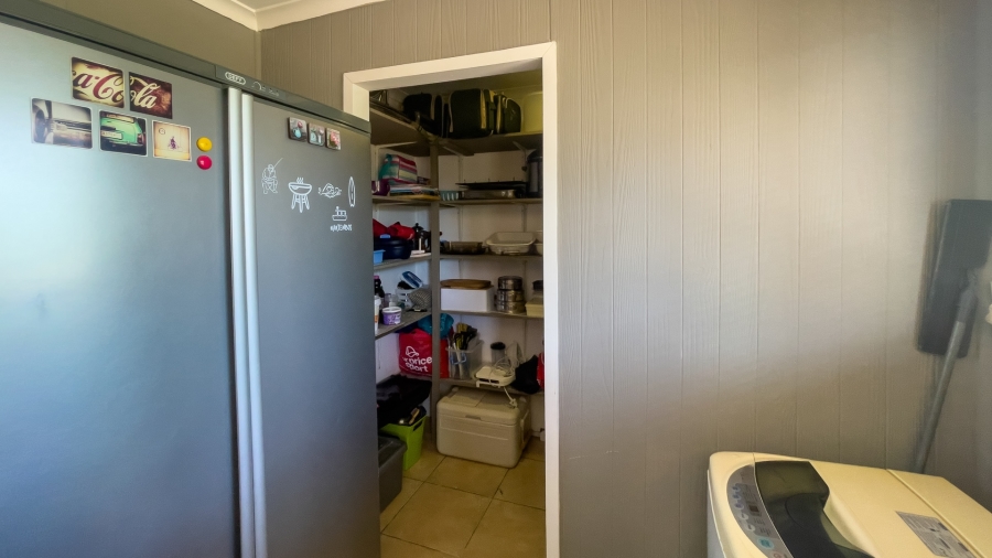 3 Bedroom Property for Sale in Rheeboksfontein Western Cape